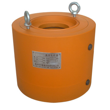 千斤頂上的小活塞和大活塞的作用是什么